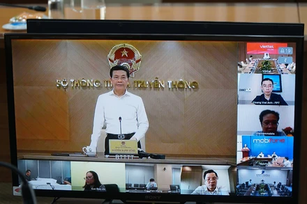 Bộ trưởng Thông tin và Truyền thông Nguyễn Mạnh Hùng phát biểu tại Lễ Công bố được tổ chức theo hình thức trực tuyến. 