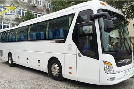 Phương tiện hoạt động vận chuyển chuyên gia, công nhân tại Hà Nội trong thời gian giãn cách phải được cấp mã xác nhận.