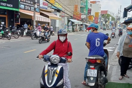Ban chỉ đạo phòng, chống Covid-19 TP Hồ Chí Minh yêu cầu các sở, ban, ngành địa phương siết chặt, kiểm soát các đối tượng tham gia lưu thông. 