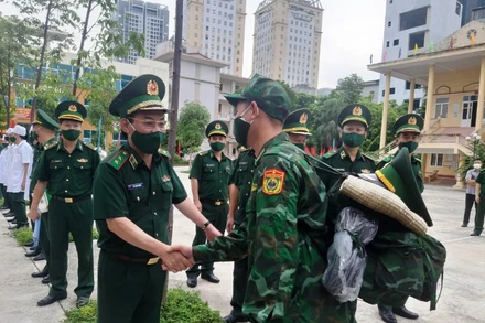 Quân y Biên phòng tăng cường hỗ trợ miền nam chống dịch