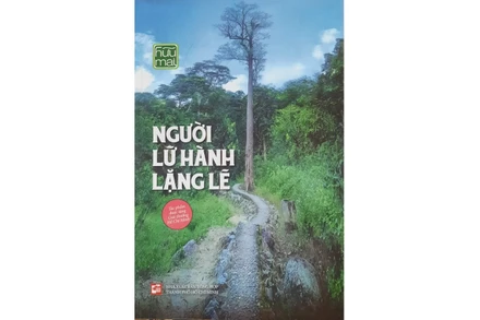 Bìa cuốn sách “Người lữ hành lặng lẽ”.