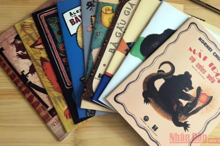 Bộ sách do MaiHaBooks ấn hành. 