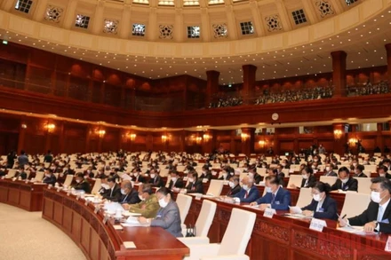 Một phiên họp của kỳ họp bất thường thứ nhất Quốc hội Lào khóa IX.