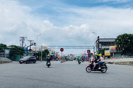 Sau 14 giờ ngày 15/8, khu vực cầu vượt Linh Xuân, TP Thủ Đức đã thông thoáng