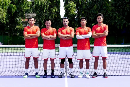 Các thành viên đội tuyển quần vợt Việt Nam tham dự Davis Cup 2021. (Ảnh: Liên đoàn Quần vợt Việt Nam)