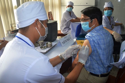 Tăng cường tiêm phòng để tạo miễn dịch cộng đồng tại Sóc Trăng