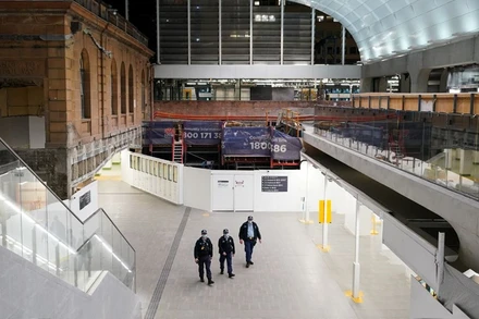 Cảnh sát tuần tra tại Sydney, Australia, ngày 12/8. (Ảnh: Reuters)