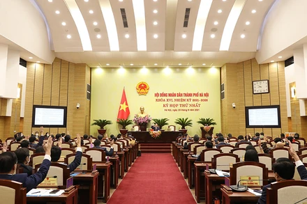 Toàn cảnh kỳ họp thứ nhất HĐND TP Hà Nội khóa 16.