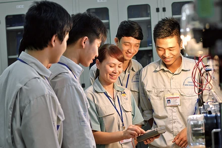 Học sinh trường Cao đẳng nghề Công nghiệp Hà Nội (Ảnh chụp trước ngày 27/4: hnivc).