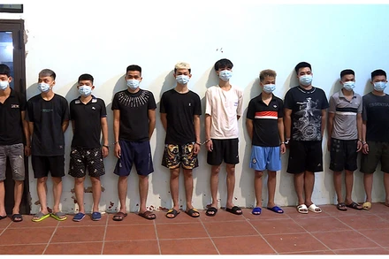 Các đối tượng bị bắt giữ.