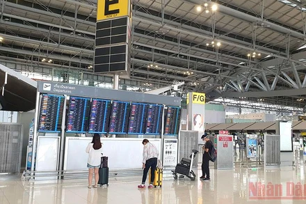 Từ ngày 1/11, du khách Việt Nam có thể nhập cảnh vào Thái Lan mà không phải cách ly.