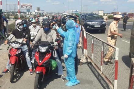 Chốt kiểm soát dịch tại TP Hồ Chí Minh.