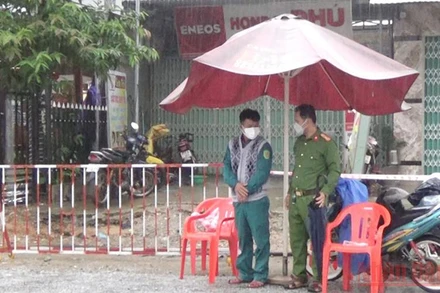 Huyện Nam Trà My khoanh vùng, lập chốt kiểm soát dịch bệnh.