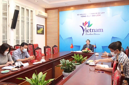 Quang cảnh lễ khai mạc các phiên họp tại đầu cầu Tổng cục Du lịch Việt Nam. (Ảnh: TITC)