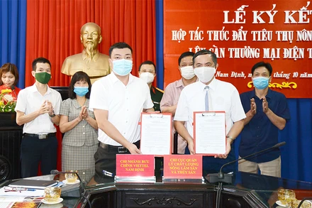 Ký kết đưa nông sản Nam Định lên sàn điện tử voso.vn.