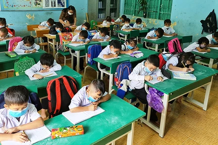 Sớm làm rõ việc truy thu tiền phụ cấp ưu đãi theo kết luận thanh tra.