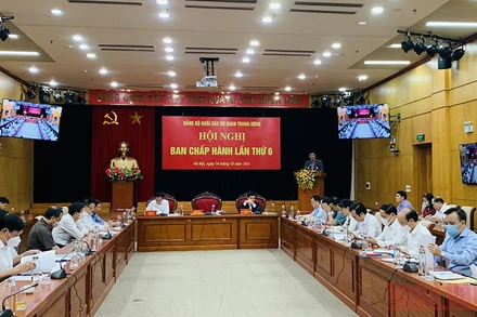 Hội nghị Ban Chấp hành Đảng bộ Khối các cơ quan Trung ương lần thứ sáu.