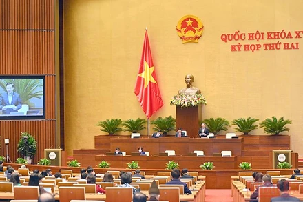 Quang cảnh phiên thảo luận trực tuyến tại hội trường sáng 25/10 về dự án Luật sửa đổi, bổ sung một số điều của Bộ luật Tố tụng hình sự. (Ảnh: DUY LINH)