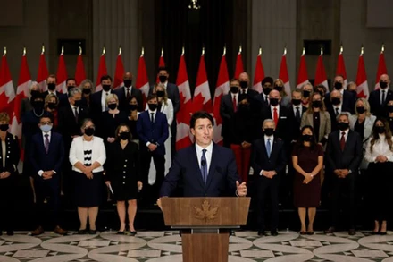 Thủ tướng Canada Justin Trudeau công bố thành viên nội các. (Nguồn: Reuters/TTXVN)