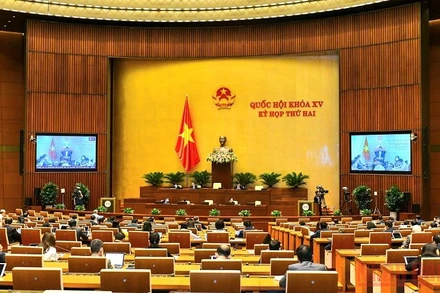 Quang cảnh phiên thảo luận của Quốc hội về dự án Luật Thi đua, khen thưởng (sửa đổi) ngày 28/10. (Ảnh: LINH NGUYÊN)