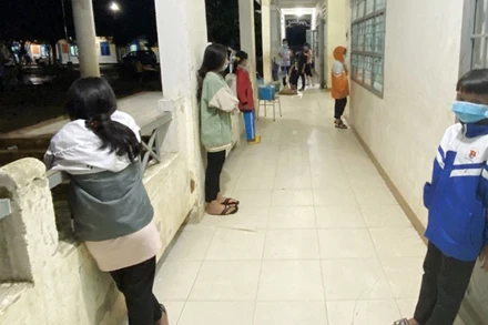 Nhiều học sinh Trường Phổ thông Dân tộc Bán trú và Trung học cơ sở Phước Chánh nhiễm Covid-19.