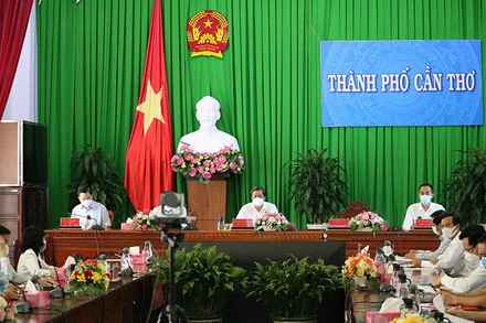 Quang cảnh hội nghị liên kết tiểu vùng nam sông Hậu.