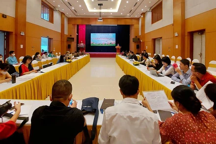 Lớp tập huấn, bồi dưỡng lý luận, phê bình văn học, nghệ thuật. (Ảnh: MAI LỮ)