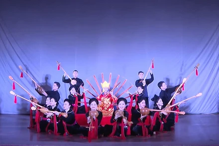 Quảng bá di sản hát then Việt Nam tại chương trình.