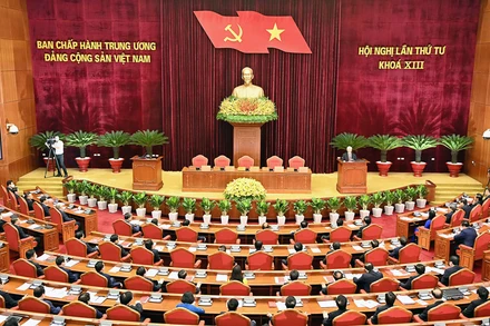 Hội nghị lần thứ tư Ban Chấp hành Trung ương Đảng khóa XIII bế mạc sáng 7/10. (Ảnh: ĐĂNG KHOA)