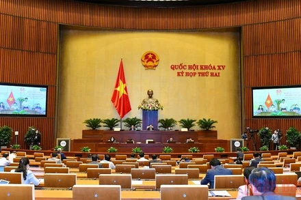 Toàn cảnh phiên họp của Quốc hội chiều 27/10. (Ảnh: LINH NGUYÊN)