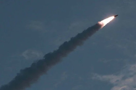 Triều Tiên phóng tên lửa ra Biển Nhật Bản hồi tháng 7/2019. (Nguồn: AFP/TTXVN)
