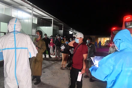 Nhiều trường hợp test nhanh cho kết quả dương tính với SARS-CoV-2.