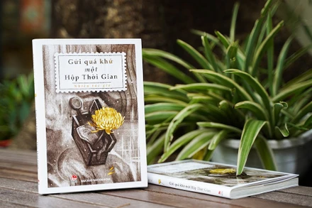 Cuốn “Gửi quá khứ một Hộp Thời Gian”. (Ảnh: NXB Kim Đồng)