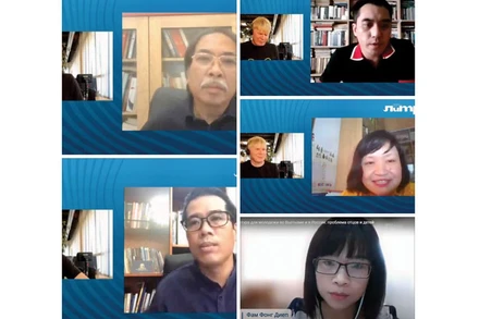 Các nhà văn, nhà phê bình văn học Nga, Việt Nam tham dự tọa đàm. Ảnh: Báo Hà Nội mới.