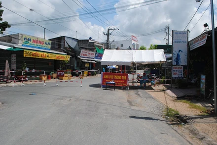 Khu vực phong tỏa ở thị trấn Mỹ Luông.