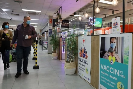 Hơn 8,5 triệu người, tương đương 74% dân số Bỉ, đã tiêm chủng đầy đủ. (Ảnh: Reuters)