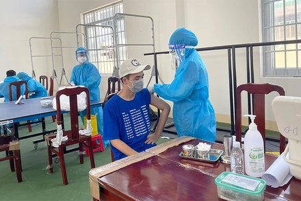 TP Phú Quốc tiêm vaccine theo phương châm “vaccine tốt nhất là vaccine được tiêm sớm nhất”.