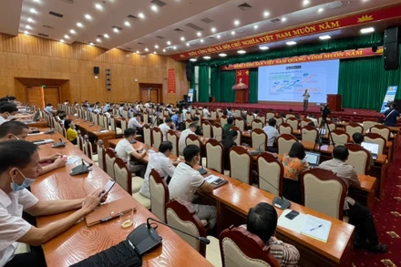 Chương trình bồi dưỡng nâng cao nhận thức về chuyển đổi số với sự tham dự của hơn 3.000 đại biểu tại 191 điểm cầu. 