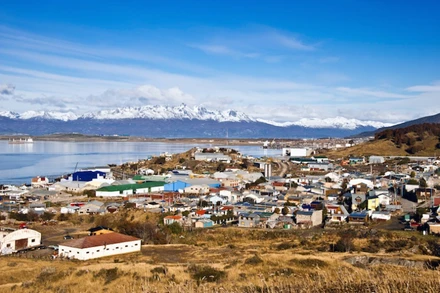 Thành phố Ushuaia, một điểm đến du lịch nổi tiếng của Argentina. (Ảnh: Touropia)