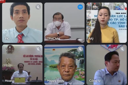 Toạ đàm trực tuyến chiều 1/10.