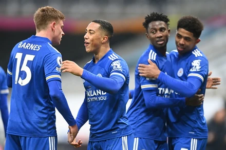 Leicester là đội đang gặp bất lợi nhất trong cuộc đua tốp 4 ở Premier League. (Ảnh: Getty Images)