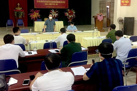 Lãnh đạo tỉnh Tuyên Quang họp khẩn với Ban chỉ đạo phòng, chống dịch huyện Chiêm Hóa.