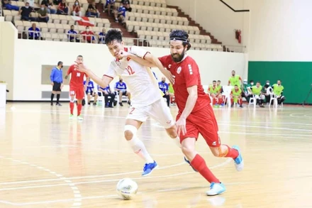 Hai đội có thế trận giằng co suốt trận đấu. (Ảnh: VFF)
