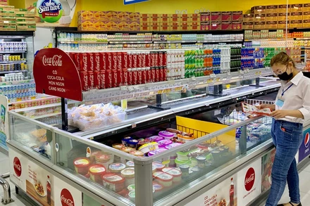 Từ tối 18-5, các quầy hàng kinh doanh mặt hàng không thiết yếu tại các chợ và trung tâm mua sắm tại Hải Phòng phải dừng hoạt động.