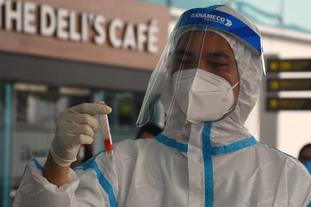 Đà Nẵng tìm người đến UBND phường Nại Hiên Đông vào sáng 7-5.