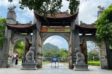 Đền vua Lê trong Khu di tích lịch sử, văn hóa cố đô Hoa Lư đóng cửa.