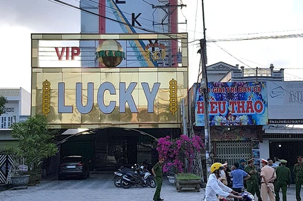 Từ 0 giờ ngày 6-5, các cơ sở karaoke sẽ bị tạm ngưng hoạt động phục vụ phòng, chống dịch. (Ảnh minh họa)