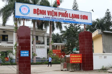 Khu Bệnh viện Phổi Lạng Sơn đã được phong tỏa.