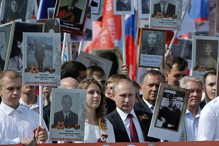 Nước Nga hướng về Ngày Chiến thắng 9-5. Ảnh: TASS.