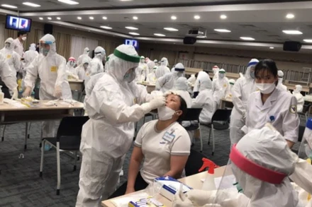 “Đêm trắng” ở nơi tuyến đầu chống dịch